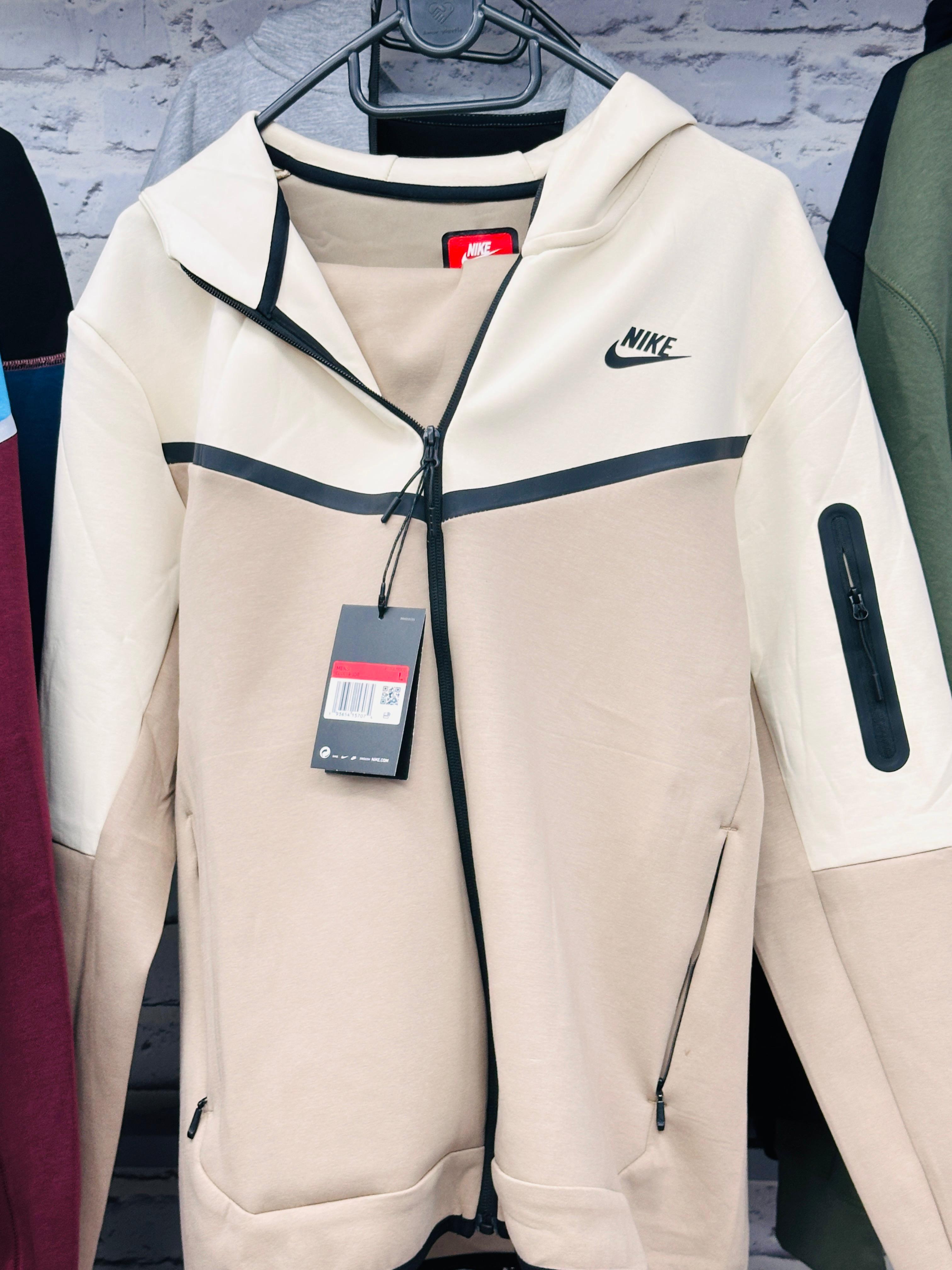 Nike tracksuit & pants