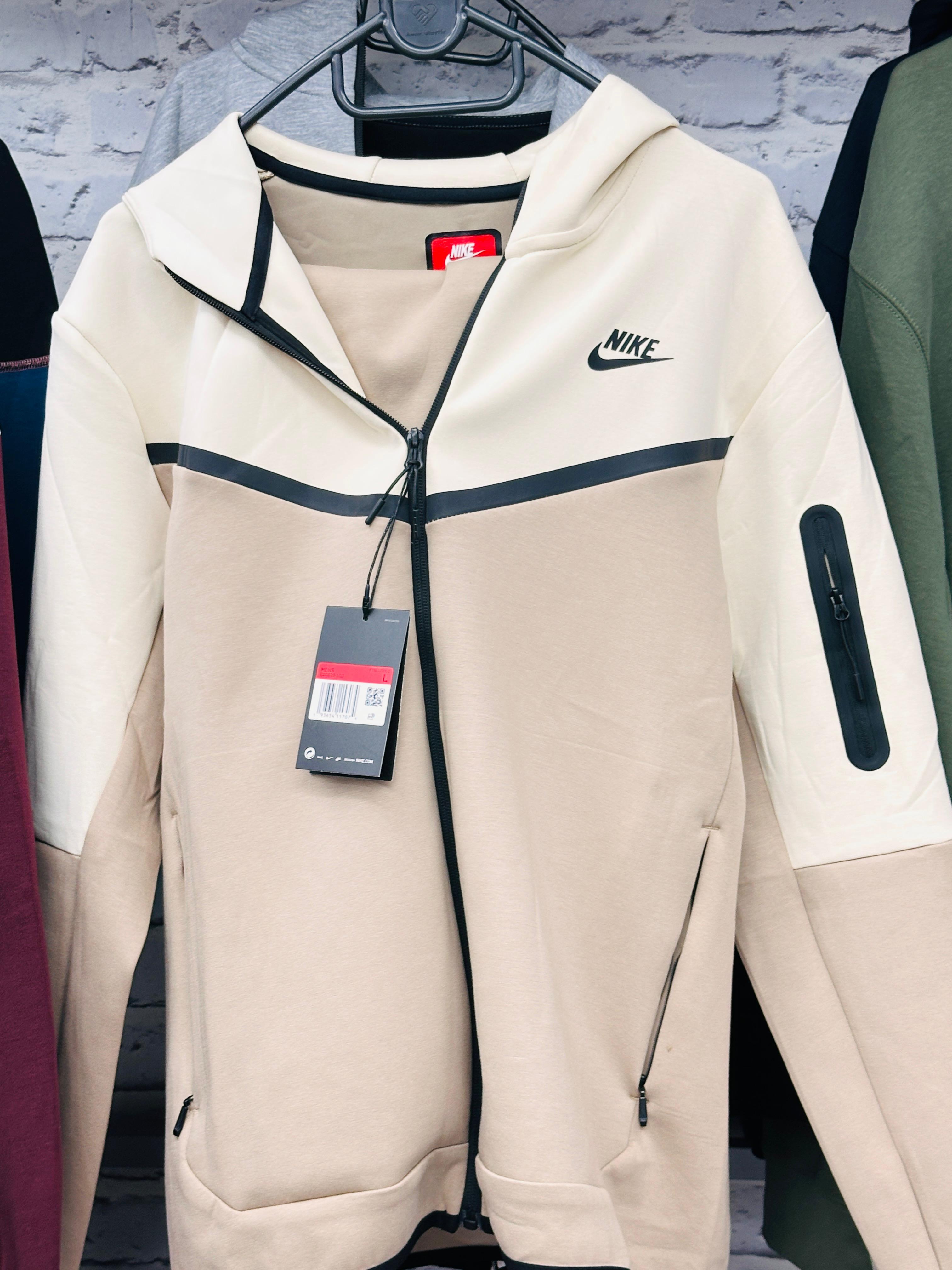 Nike tracksuit & pants
