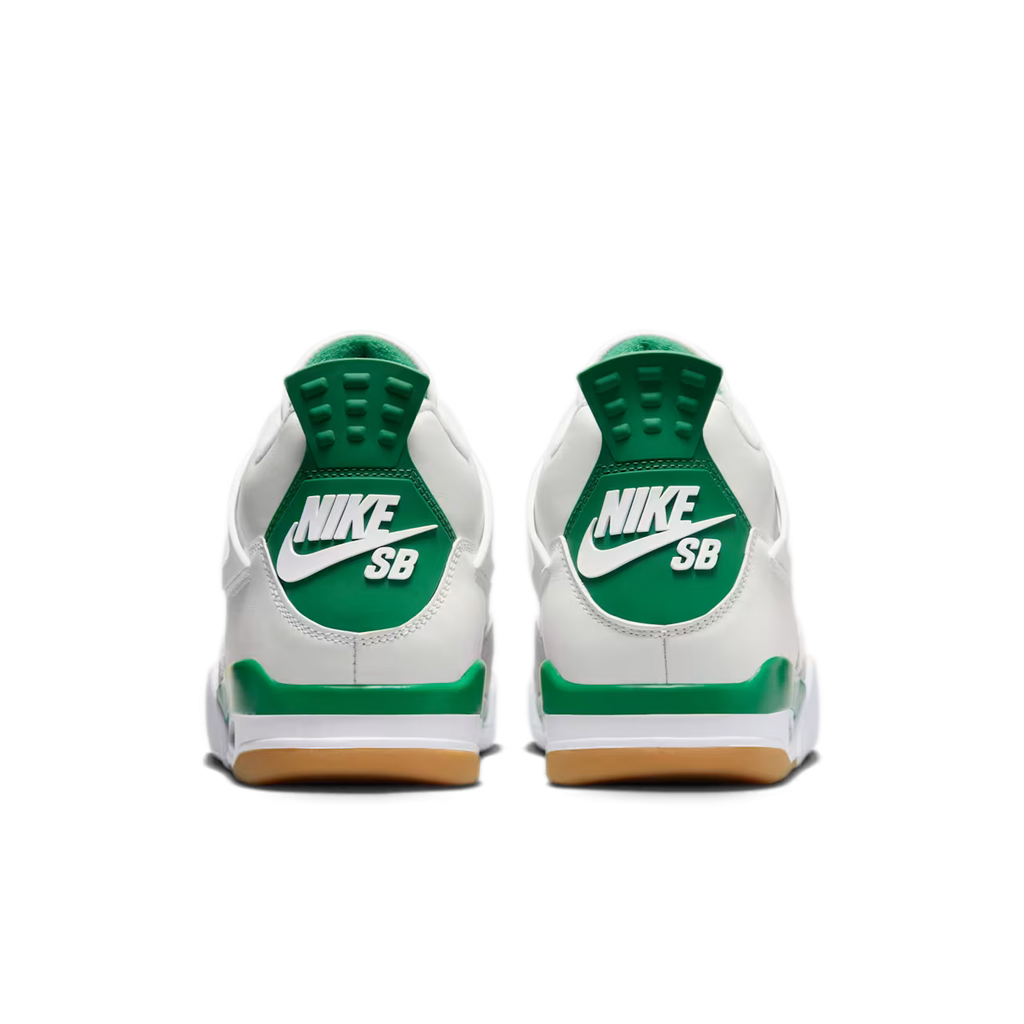 NIKE SB X AIR JORDAN 4 RETRO "PINE GREEN"