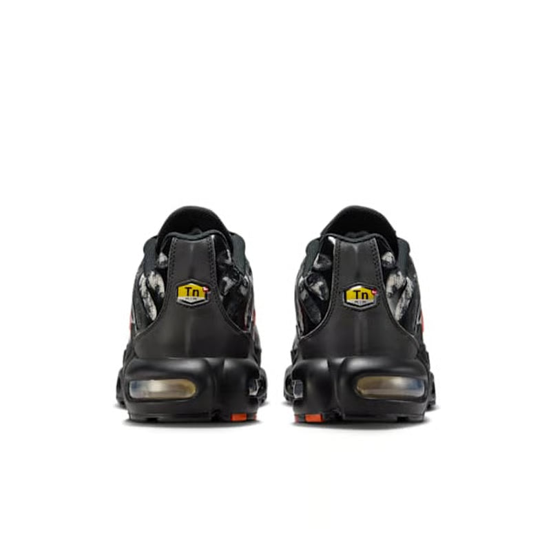 NIKE AIR MAX PLUS "CAMOUFLAGE"