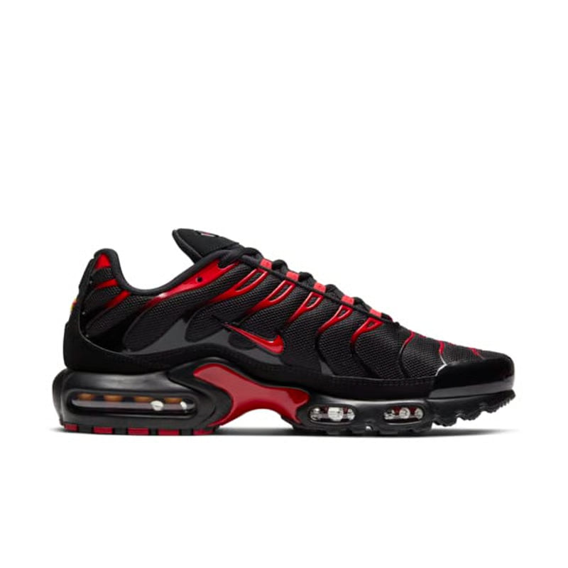 NIKE AIR MAX PLUS "BRED"
