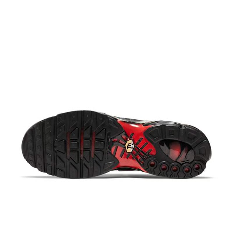 NIKE AIR MAX PLUS "DEADPOOL"