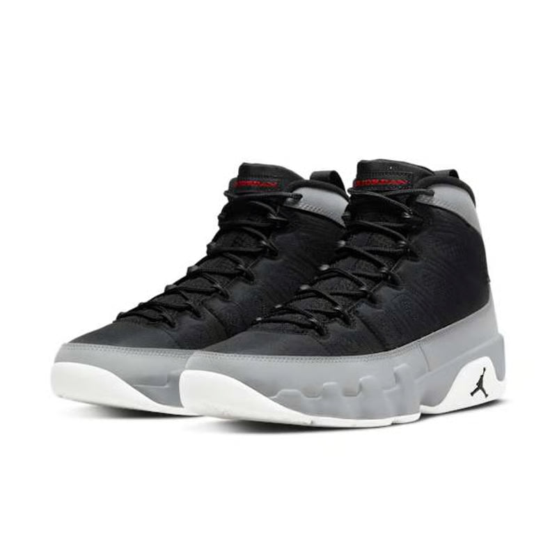 AIR JORDAN 9 RETRO "PARTICLE GREY"